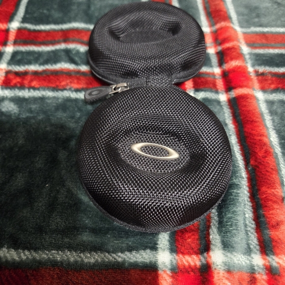 Rare Oakley Gearbox Watch Brushed Stainless Steel Expedient Camo Dial OW0009-01 - Picture 8 of 8